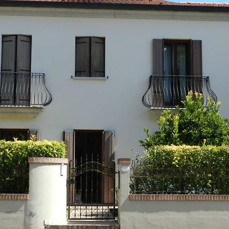 B&B Venezia Le Tre Rose Mestre Exteriör bild