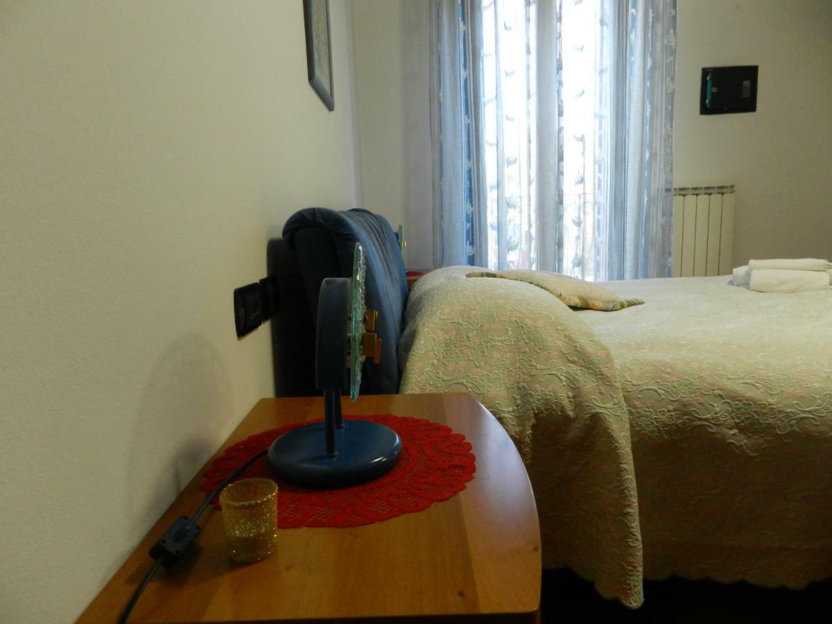 B&B Venezia Le Tre Rose Mestre Exteriör bild