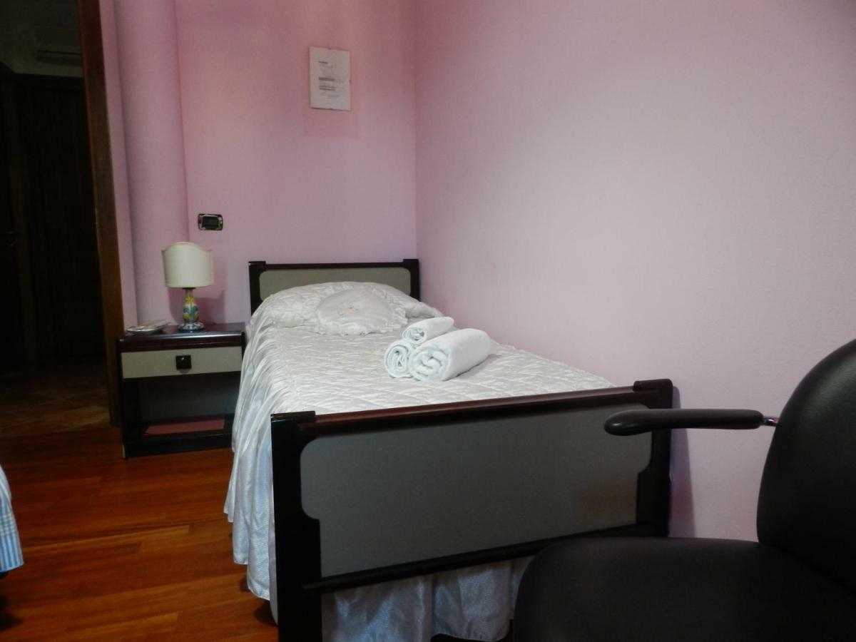 B&B Venezia Le Tre Rose Mestre Exteriör bild